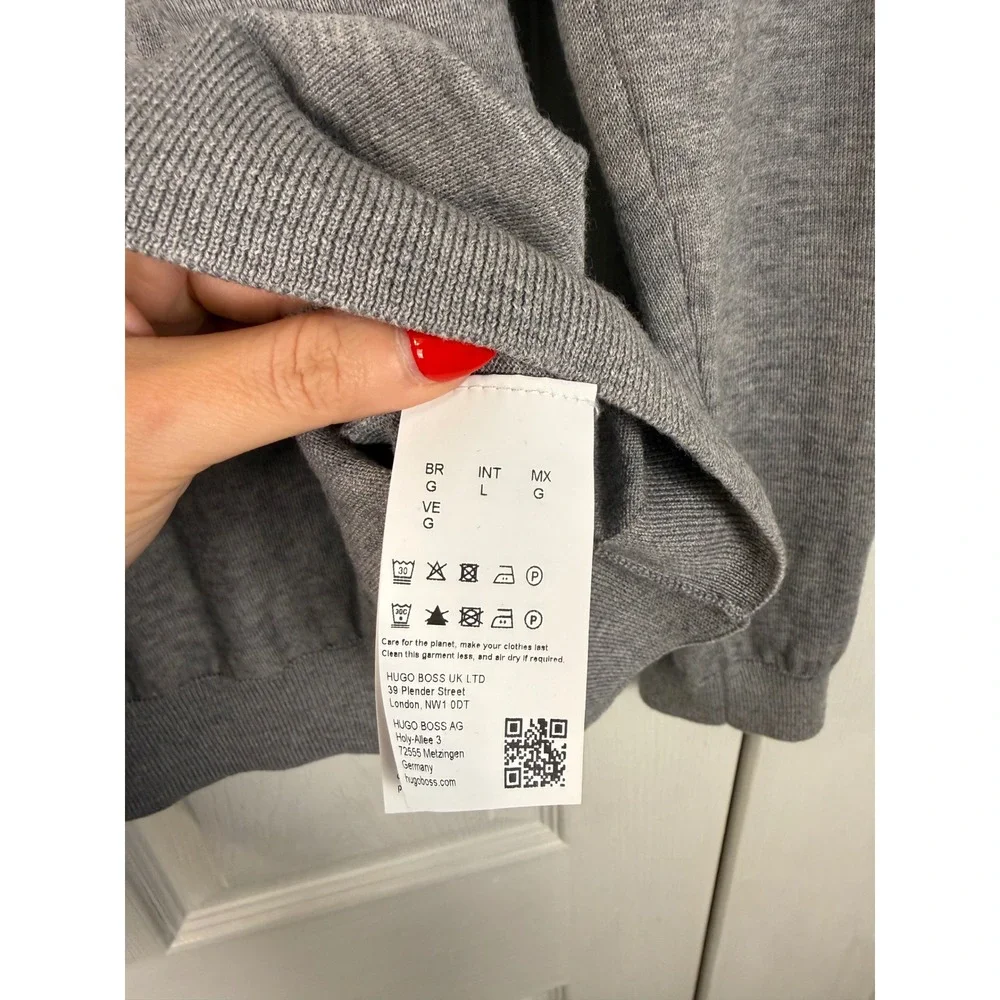BOSS Hugo Boss Gray Long Sleeve Knit Polo Sweater Large 100% Virgin Wool Soft